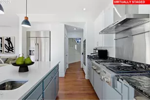 17808 NW Pioneer Rd, Beaverton, OR 97006 - Photo 11