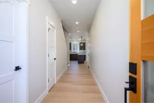 3208 E Province Ct, Newberg, OR 97132 - Photo 3