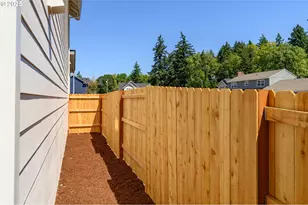 3208 E Province Ct, Newberg, OR 97132 - Photo 37