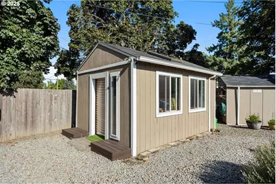 6804 Louisiana Dr, Vancouver, WA 98664 - Photo 35