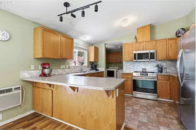 5880 Bird Song Way, Gladstone, OR 97027 - Photo 13