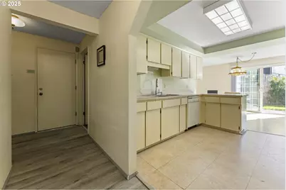 820 NE Cochran Ave, Gresham, OR 97030 - Photo 7