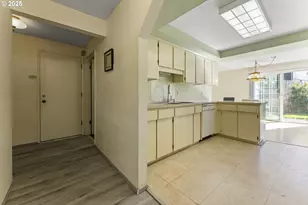 820 NE Cochran Ave, Gresham, OR 97030 - Photo 7