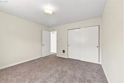 880 NW Florence Ave, Gresham, OR 97030 - Photo 21