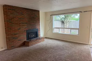 880 NW Florence Ave, Gresham, OR 97030 - Photo 7