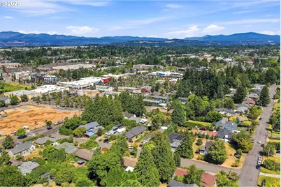 880 NW Florence Ave, Gresham, OR 97030 - Photo 31