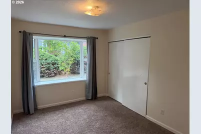 880 NW Florence Ave, Gresham, OR 97030 - Photo 15
