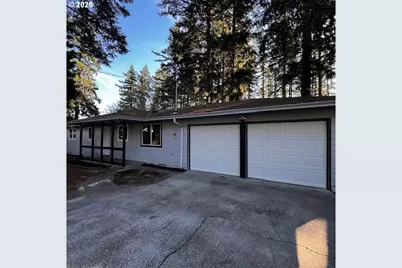 18630 SE Yamhill Cir, Portland, OR 97233 - Photo 3