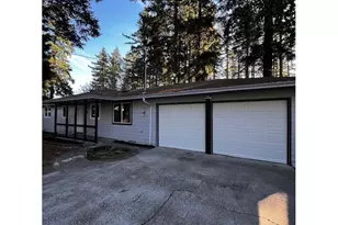 18630 SE Yamhill Cir, Portland, OR 97233 - Photo 3