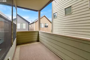 865 SW 90th Ave, Portland, OR 97225 - Photo 13