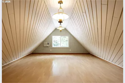 425 N 9th St, Cottage Grove, OR 97424 - Photo 35