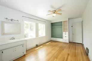 425 N 9th St, Cottage Grove, OR 97424 - Photo 41