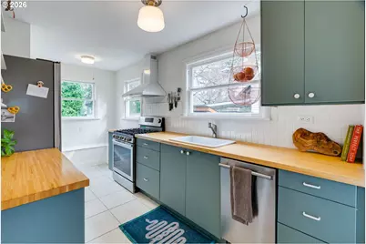 4405 SE Windsor Ct, Portland, OR 97206 - Photo 13