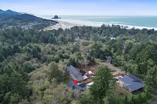 750 Monica Ct, Cannon Beach, OR 97110 - Photo 3
