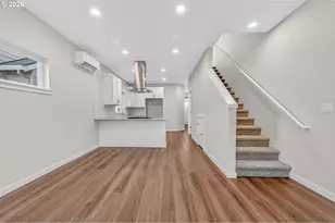 9271 E Burnside St, Portland, OR 97216 - Photo 9