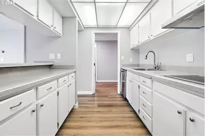 2221 SW 1st Ave #1623, Portland, OR 97201 - Photo 11