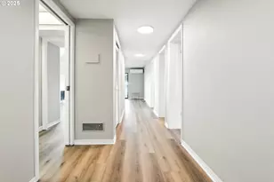 2221 SW 1st Ave, Portland, OR 97201 - Photo 5