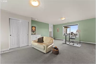 2305 Stonehurst Ct, Lake Oswego, OR 97034 - Photo 35