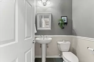 2305 Stonehurst Ct, Lake Oswego, OR 97034 - Photo 25