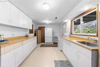 7130 SE 127th Ave, Portland, OR 97236 - Photo 23