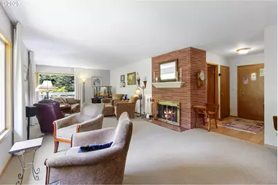 7130 SE 127th Ave, Portland, OR 97236 - Photo 9