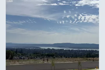 525 N Y St, Washougal, WA 98671 - Photo 3