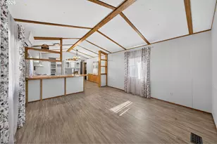 1199 N Terry St, Eugene, OR 97402 - Photo 15