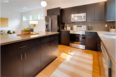 9326 N Tioga Ave, Portland, OR 97203 - Photo 29