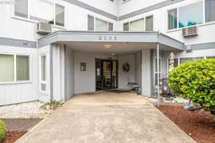 2005 Tibbetts Dr, Longview, WA 98632 - Photo 3