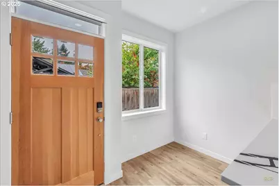 9416 N Bristol Ave, Portland, OR 97203 - Photo 5