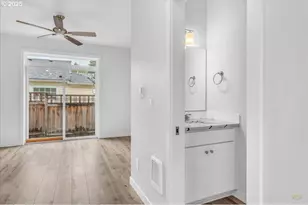 9416 N Bristol Ave, Portland, OR 97203 - Photo 11