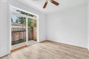 9416 N Bristol Ave, Portland, OR 97203 - Photo 13