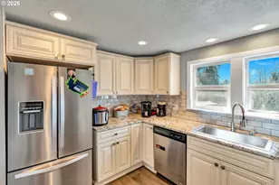 2907 Columbia Heights Rd, Longview, WA 98632 - Photo 11