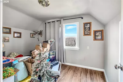 2907 Columbia Heights Rd, Longview, WA 98632 - Photo 17