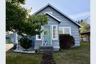 815 SW Cedar Ave, Warrenton, OR 97146 - Photo 3
