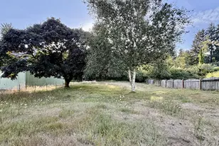 815 SW Cedar Ave, Warrenton, OR 97146 - Photo 39