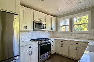 815 SW Cedar Ave, Warrenton, OR 97146 - Photo 7
