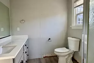 815 SW Cedar Ave, Warrenton, OR 97146 - Photo 21