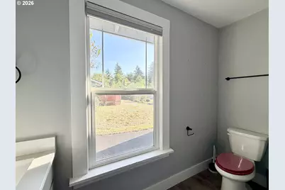 815 SW Cedar Ave, Warrenton, OR 97146 - Photo 15
