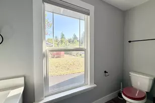 815 SW Cedar Ave, Warrenton, OR 97146 - Photo 15