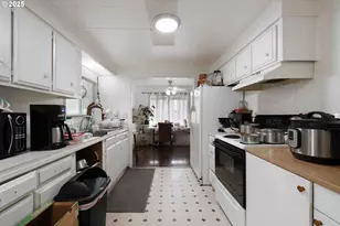 40801 SE Trubel Rd, Sandy, OR 97055 - Photo 11