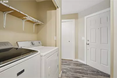 12528 SE Taggart St, Portland, OR 97236 - Photo 7