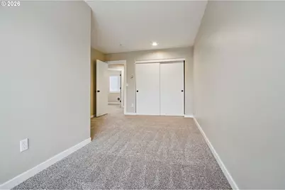 12528 SE Taggart St, Portland, OR 97236 - Photo 27
