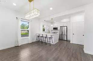 30 NE 143rd Ave, Portland, OR 97230 - Photo 11