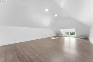 30 NE 143rd Ave, Portland, OR 97230 - Photo 33
