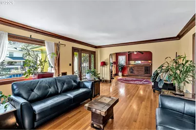 5806 NE Garfield Ave, Portland, OR 97211 - Photo 9