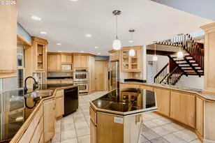 4635 NW Kahneeta Dr, Portland, OR 97229 - Photo 11