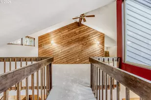 4635 NW Kahneeta Dr, Portland, OR 97229 - Photo 15