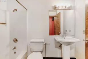 4635 NW Kahneeta Dr, Portland, OR 97229 - Photo 23