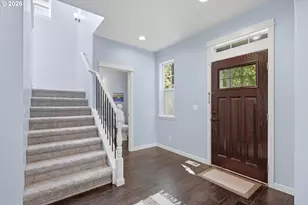 9118 N Haven Ave, Portland, OR 97203 - Photo 3